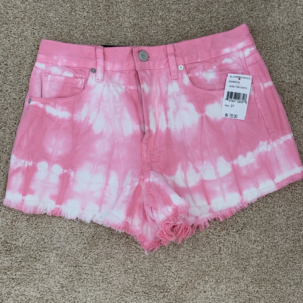 Blank NYC pink tie dye denim shorts as 26, 27